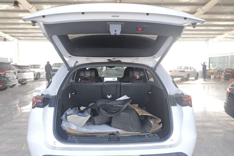 Used ARCFOX Alpha T5 2025 520 PRO