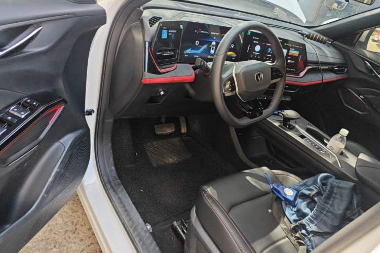 Used CHANGAN X5 PLUS 2024 1.5T DCT Excellence Edition