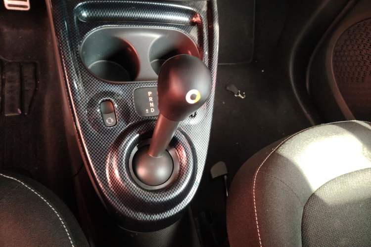 Used smart fortwo 2018 1.0L 52kW Hardtop Passion Edition China V Standard