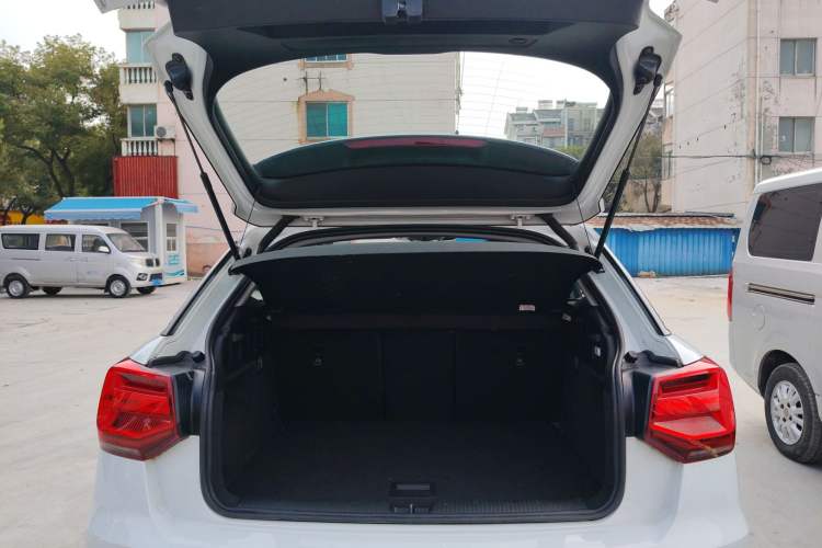 Used Audi Q2L e-tron 2019 Q2L e-tron Pure Electric Smart Style Trunk