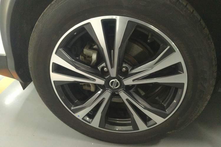 Used Nissan Qashqai 2022 2.0L CVT XV Premier Luxury Edition Exterior 7