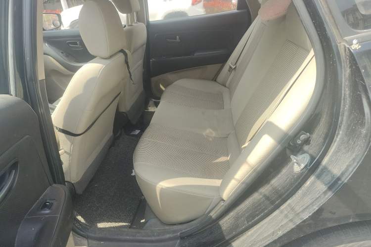 Used Hyundai Celesta 2011 1.6L Automatic Comfort Edition Left Rear Seat