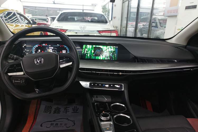 Used Changan Eado 2022 PLUS Blue Whale NE 1.4T GDI DCT Prestige Edition