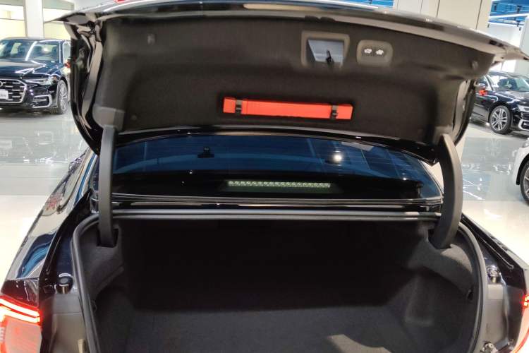 Used Volvo S90 2021 B5 Zhiyi Luxury Edition
