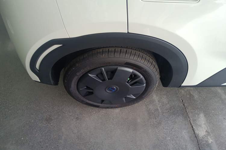 Used BYD Seagull 2025 Intelligent Driving Version 305 km Dynamic Edition Right Rear Wheel Hub