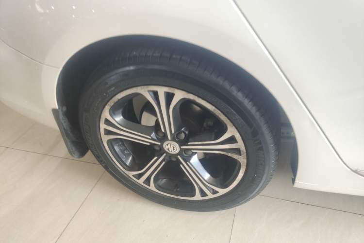 Used MG 6 2017 20T Automatic Luxury Smart Connect Version China V Standard
