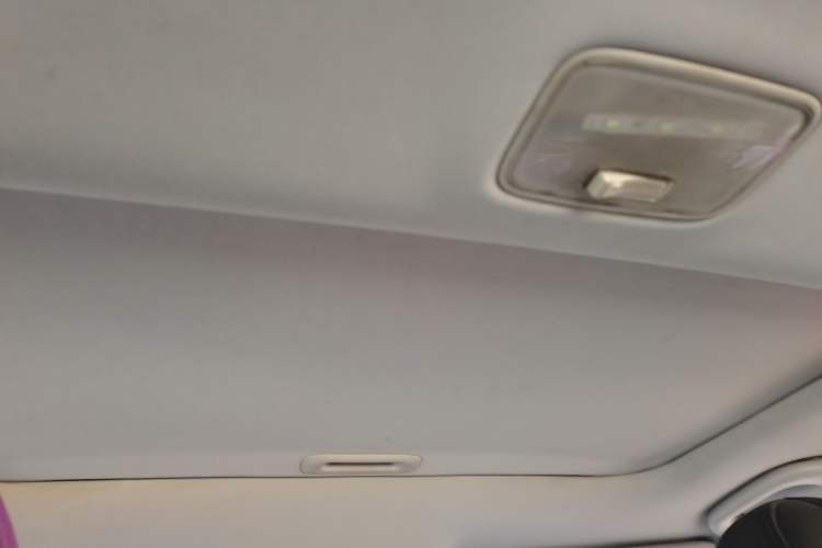 Used Kia Sportage R 2012 2.0L Automatic Two-Wheel Drive GLS
