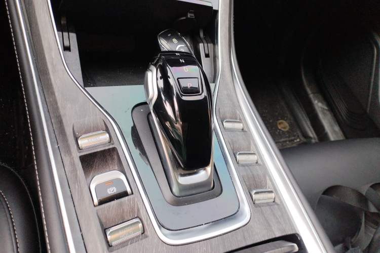 Used Landian E5 2023 1.5L DE-i 100KM Comfort Edition 7-Seater