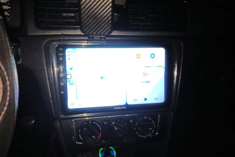 Used Volkswagen Santana 2013 1.4L Manual Comfort Edition
