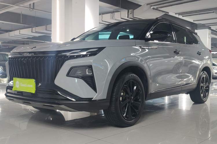 Used Dongfeng Aeolus Huge 2022 Mach Dual-Motor 1.5T MHD Dare-to-Dream Edition