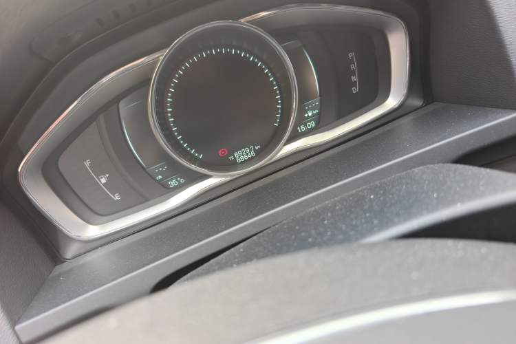 Used Volvo S60 2014 Facelift T5 Personalized Sport Edition
