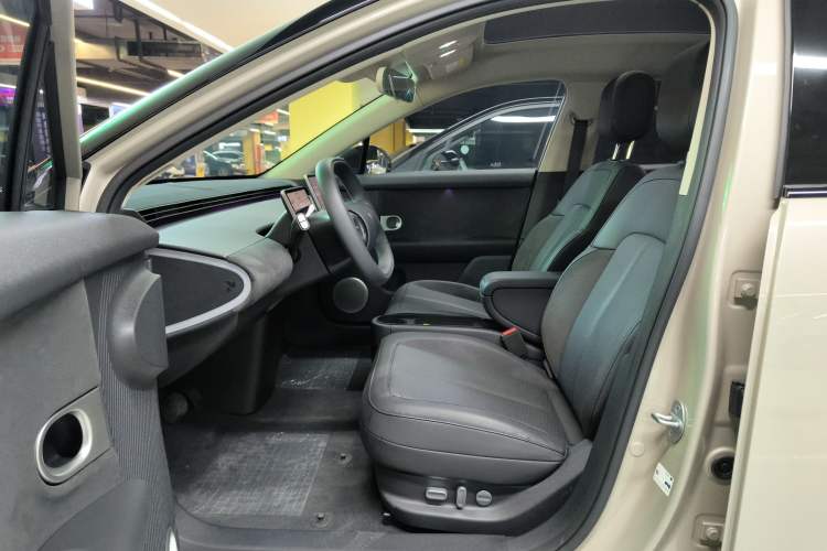 Used firefly firefly 2025 Illuminated Edition
