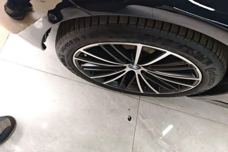 Used BMW 5 Series 2022 Restyled 530Li Leading Edition M Sport Package