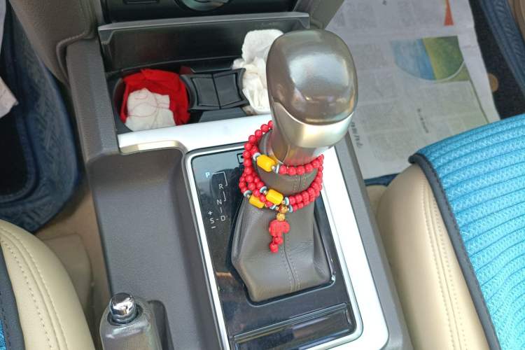 Used Toyota Prado 2017 2.7L Automatic 2700 Gasoline 4x4 7-Seater – Middle East Version