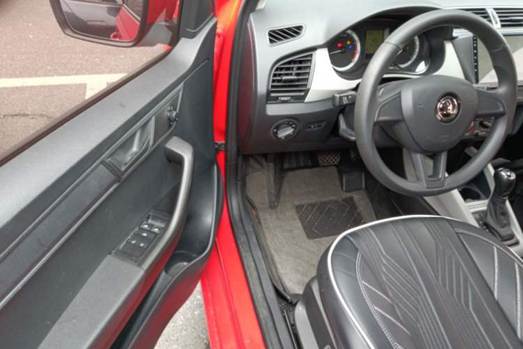 Used Skoda Fabia 2017 1.4L Automatic Car Enjoy Edition