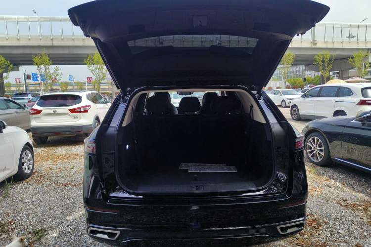 Used Chery Tiggo 9 2023 2.0T Dual-Clutch Two-Wheel Drive Luxury Edition 7 Seats Trunk