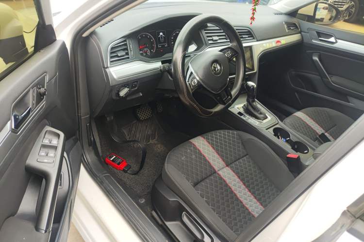 Used Volkswagen Lamando 2021 230TSI DSG Fashion Edition Driver Seat