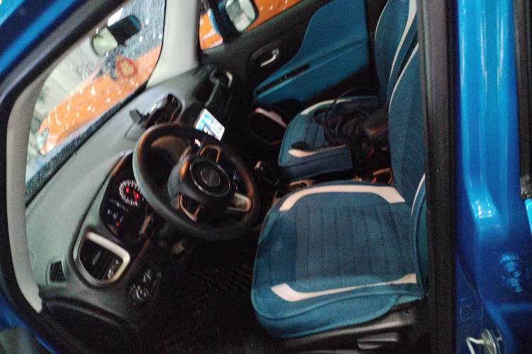 Used Jeep Renegade 2017 180T Automatic Kinetic Edition+