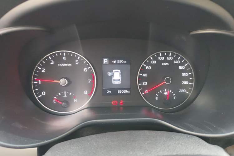 Used Kia KX Cross 2017 1.4L AT GLS
