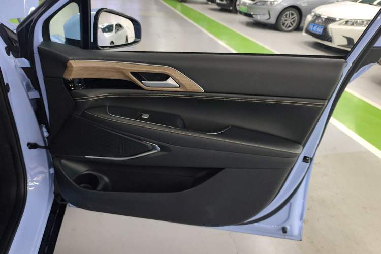 Used XPeng P5 2022 460E+
