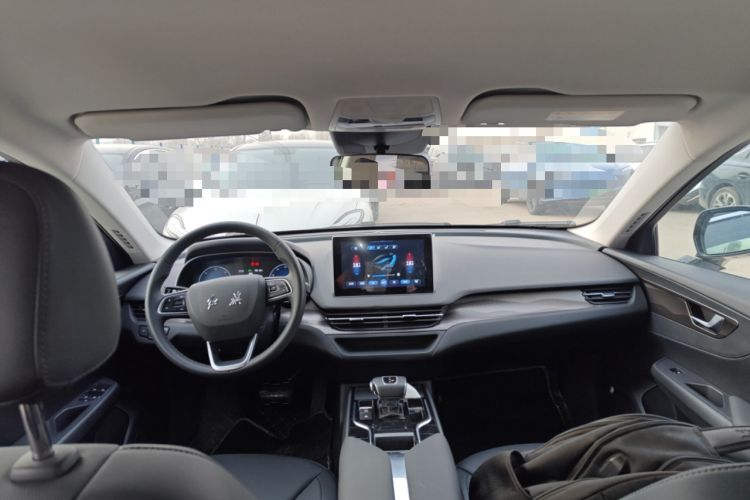 Used Hongqi E-QM5 2022 431 km Charge & Enjoy Edition Center Console