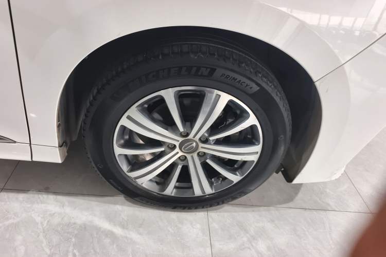 Used GAC Trumpchi M8 2020 Flagship Model 390T Prestige Edition Right Rear Wheel Hub