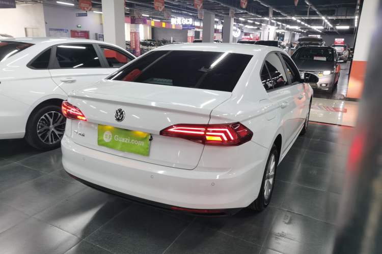 Used Volkswagen Bora 2020 1.5L Automatic Fashion Edition
