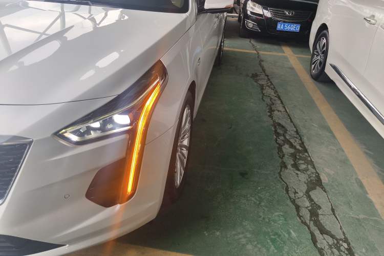 Used Cadillac CT6 2019 28T Fashion Edition Left Front Headlight