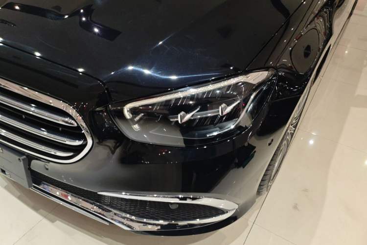 Used Mercedes-Benz E-Class 2021 Facelift E 300 L Stylish Edition
