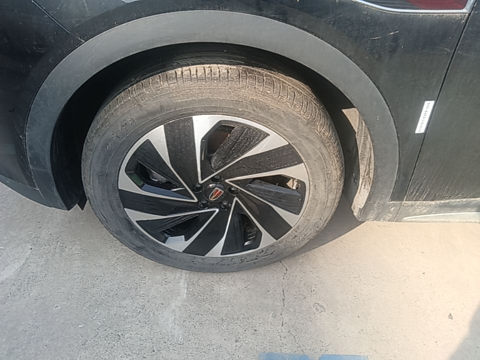 Hongqi HS7 PHEV 2024 2.0T PHEV Four-Wheel Drive Flagship Edition 6 Seats — снимка 10