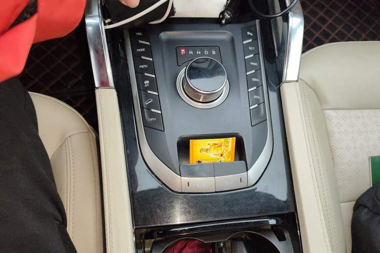 Used Zotye T700 2017 1.8T Dual-Clutch Luxury Model