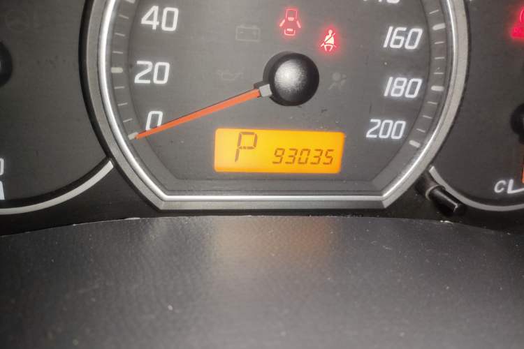 Used Suzuki Swift 2016 1.5L Automatic Fashionable Coolplay Edition
