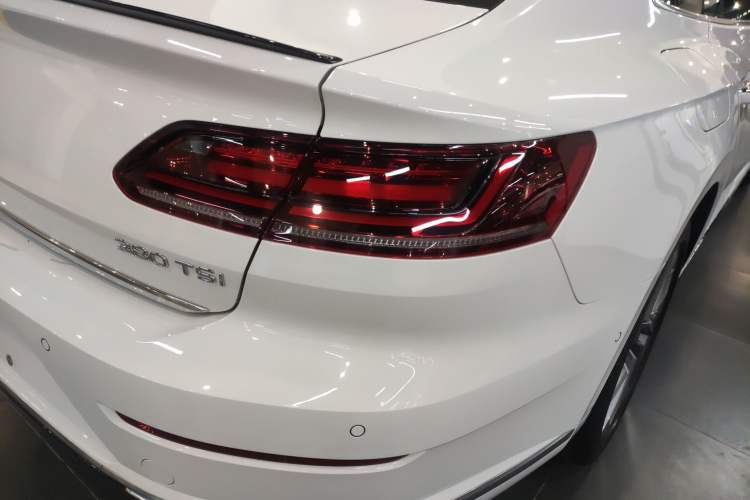 Used Volkswagen FAW-Volkswagen CC 2023 380TSI Striking Edition