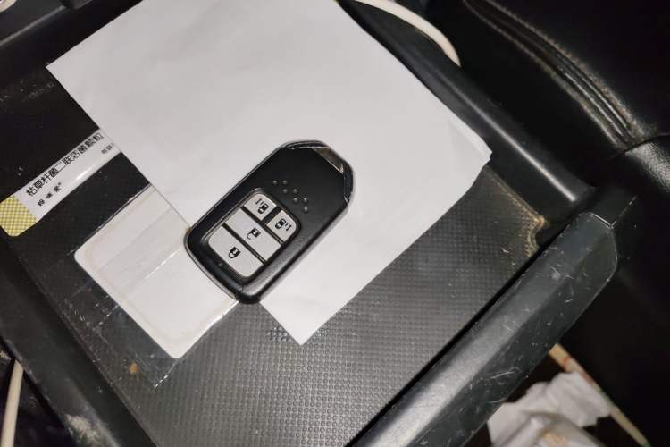 Used Honda Elysion 2016 2.4L Luxury Edition
