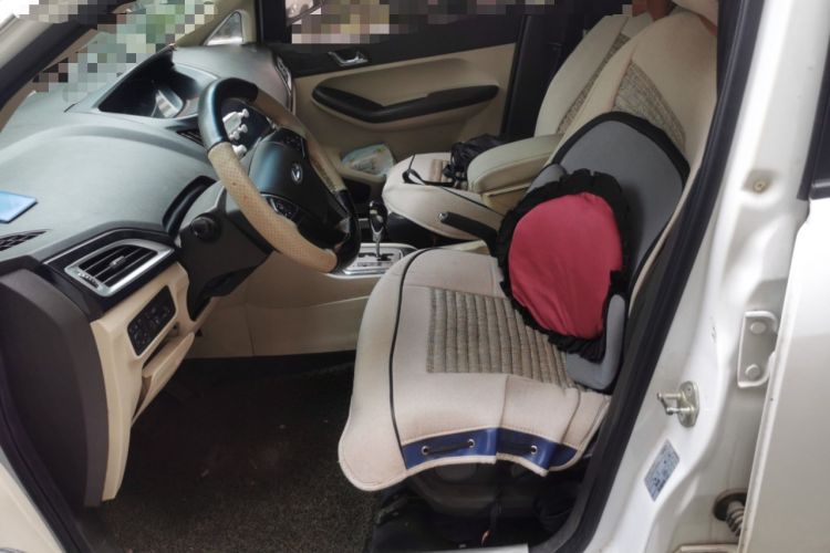 Used Chery Arrizo M7 2015 2.0L CVT Comfort Edition 232 Seats Left Front Seat