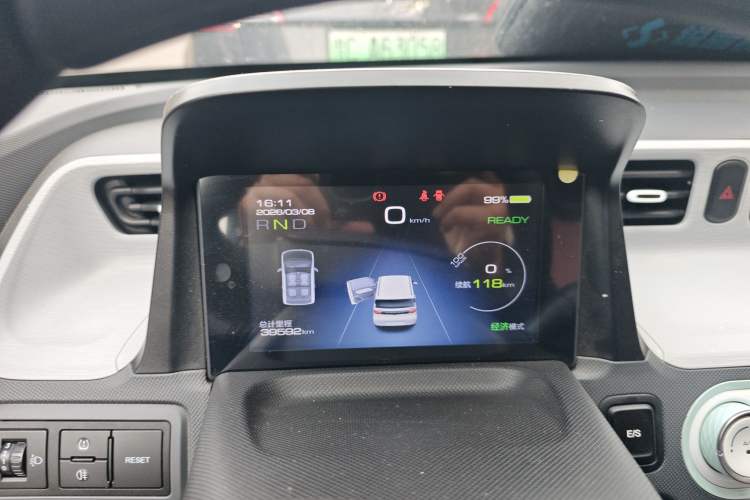 Used Wuling Hongguang MINIEV 2021 Macaron Fashion Model Lithium Iron Phosphate
