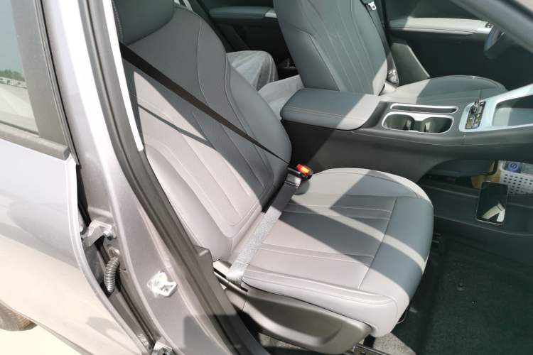 Used Geely Galaxy Geome 2026 Model 310km Youth Edition Right Front Seat