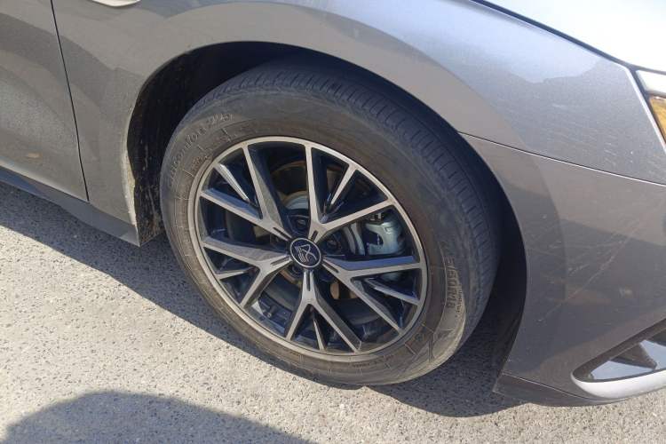 Used BYD Han 2023 DM-i Champion Edition 121KM Prestige Model