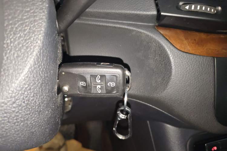 Used Volkswagen Sharan 2014 2.0 TSI Comfort Model
