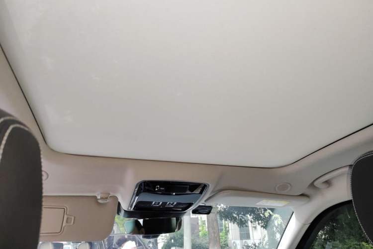 Used Land Rover Range Velar 2021 P250 model