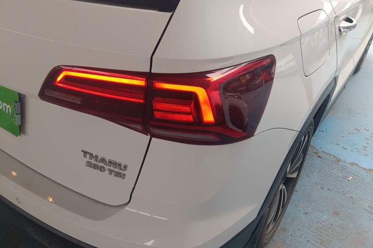 Used Volkswagen Tharu 2020 280TSI Two-Wheel Drive Luxury Plus Version China VI Standard Right Rear Taillight