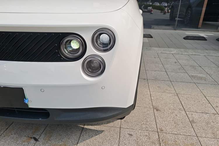 Used firefly firefly 2025 Illuminated Edition
