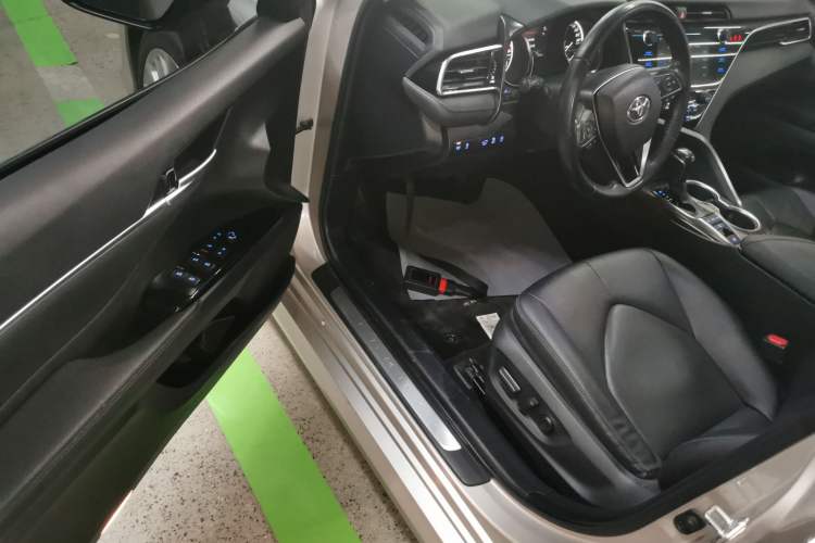 Used Toyota Camry 2019 Revised Version 2.5G Luxury Edition