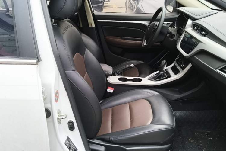 Used Geely Auto Vision 2018 1.5L Automatic Happiness Edition Right Front Seat