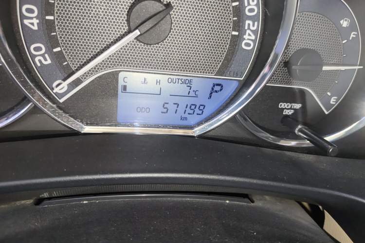 Used Toyota Corolla 2014 1.6L CVT GL
