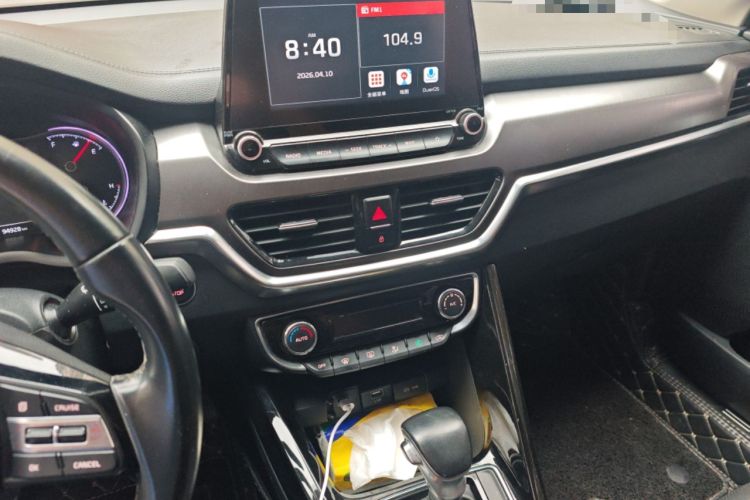 Used Kia Sportage R 2018 2.0L Automatic Smart Luxury Version China V Standard Audio And AC Panel