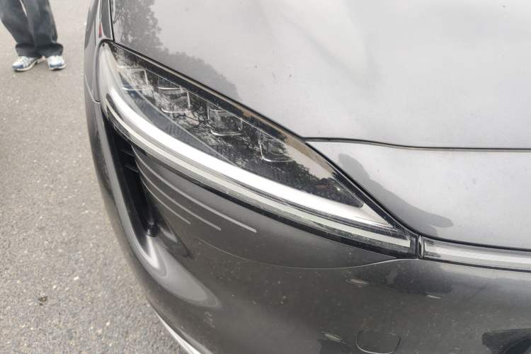 Used Hima Luxeed R7 2025 Range-Extended Version 251 km Max
