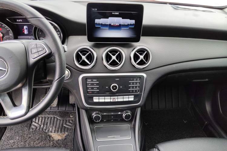 Used Mercedes-Benz GLA 2018 GLA 200 Sport Edition
