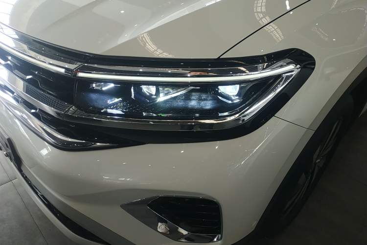 Used Volkswagen Talagon 2022 380TSI Four-Wheel Drive Luxury "Jiajing" Edition Pro 6 Seats