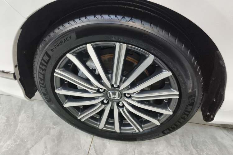 Used Honda Elysion 2022 2.0L eHEV Luxury Edition
